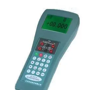 便携式温度校验仪